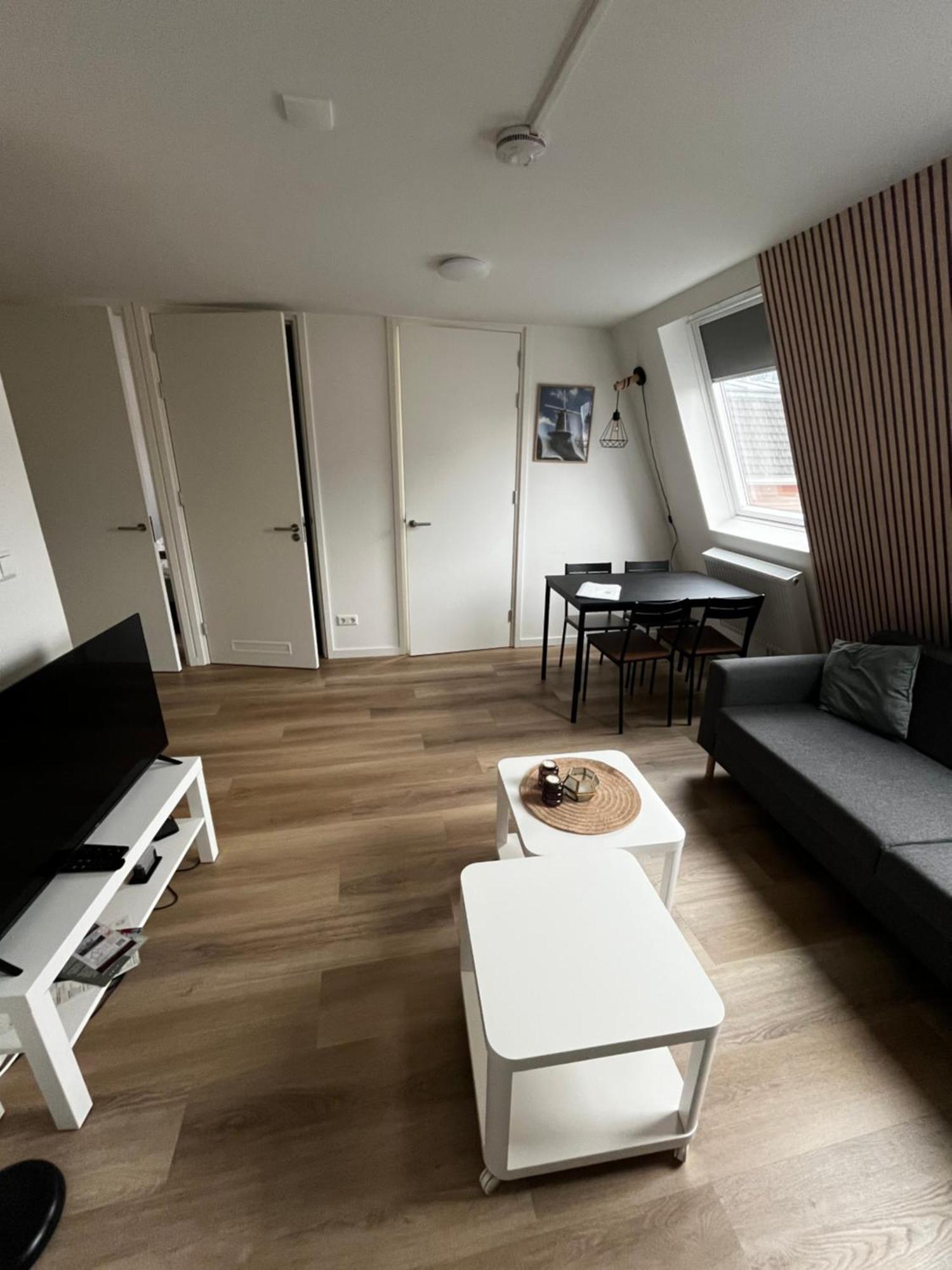 Hotel By Adm